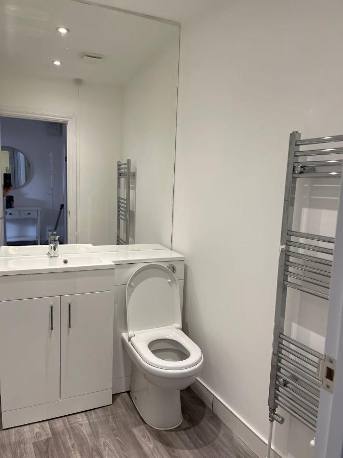 Brand New Montrouge Apartments - Perfect Location!! Портцмаус Экстерьер фото