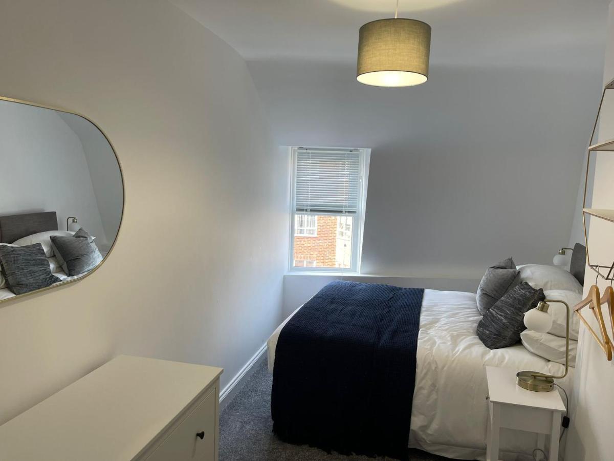 Brand New Montrouge Apartments - Perfect Location!! Портцмаус Экстерьер фото